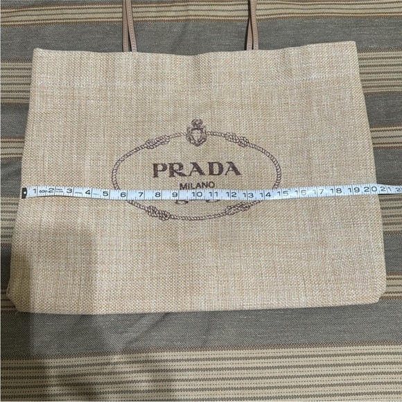 Prada Raffia Tote Bag - Picture 3 of 9